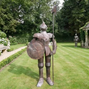 2073 - Suit of Armour - Large